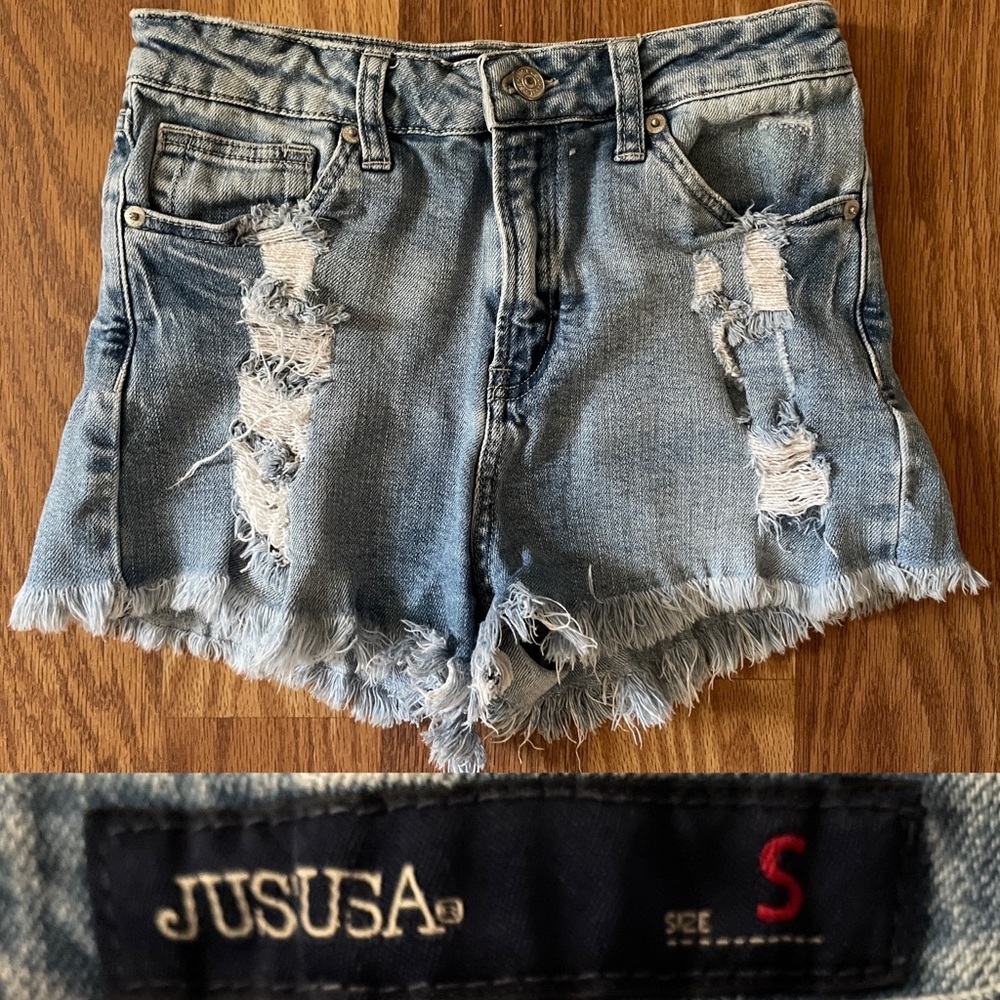 JUST USA Distressed Denim Jean CUTOFF SHORTS Size Small